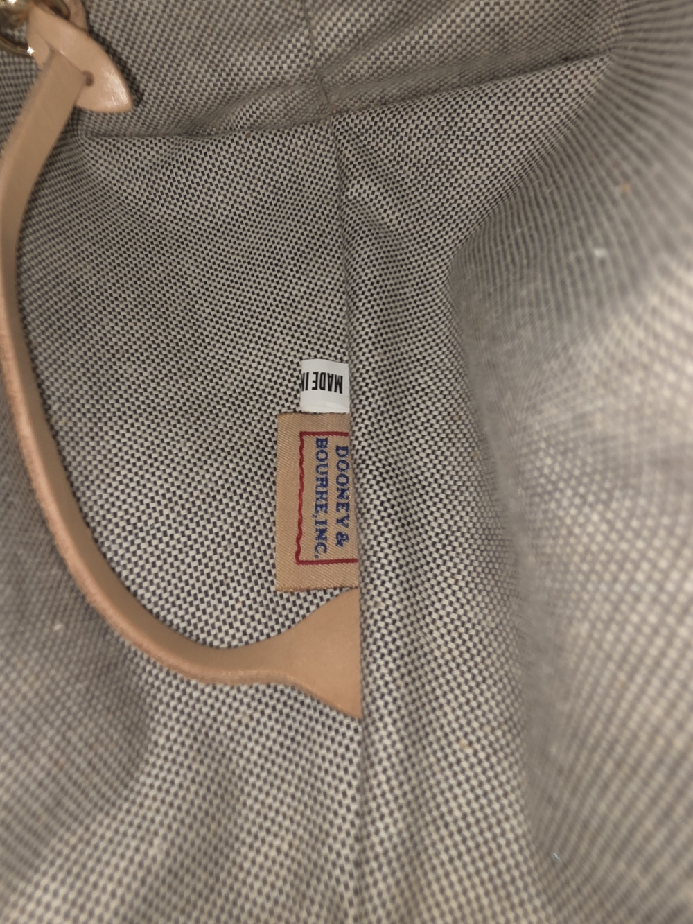 Dooney & Bourke Cream Logo Tote with Matching Wallet, Wristlet and Cardholder - Picture 12 of 13
